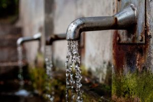 selling a water damaged house in texas